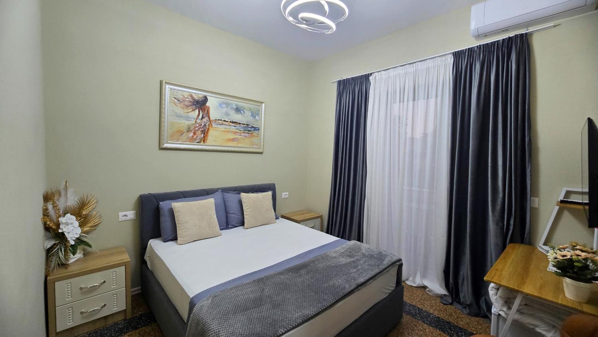 City Center Rooms And Apartments Durrës Exteriör bild